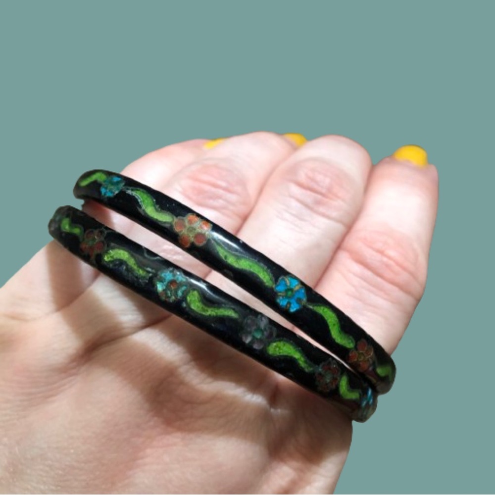 Two vintage antique cloisonné enamel bangle bracelets black w/ flowers